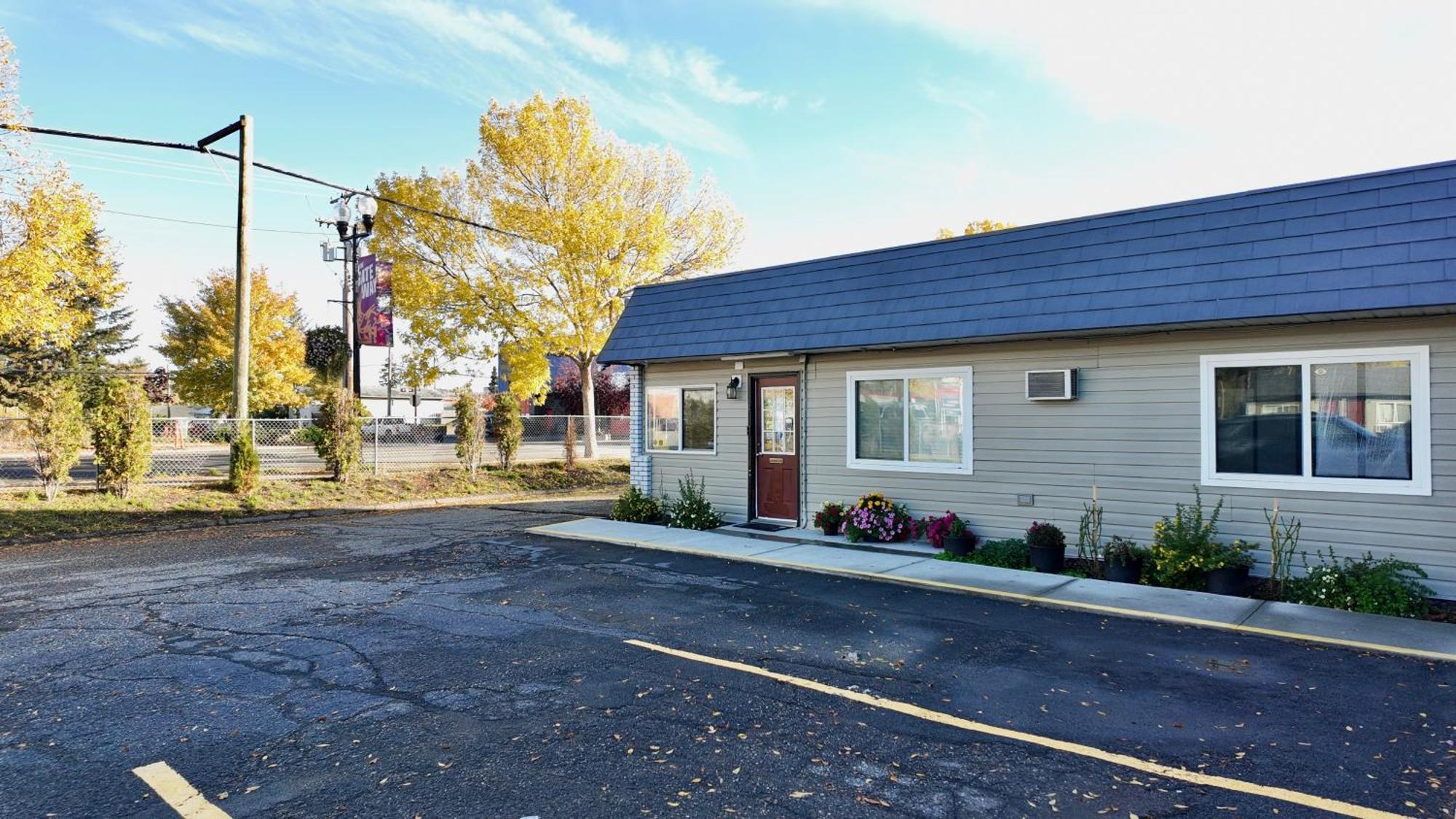 Prince Motel Prince George Exterior foto